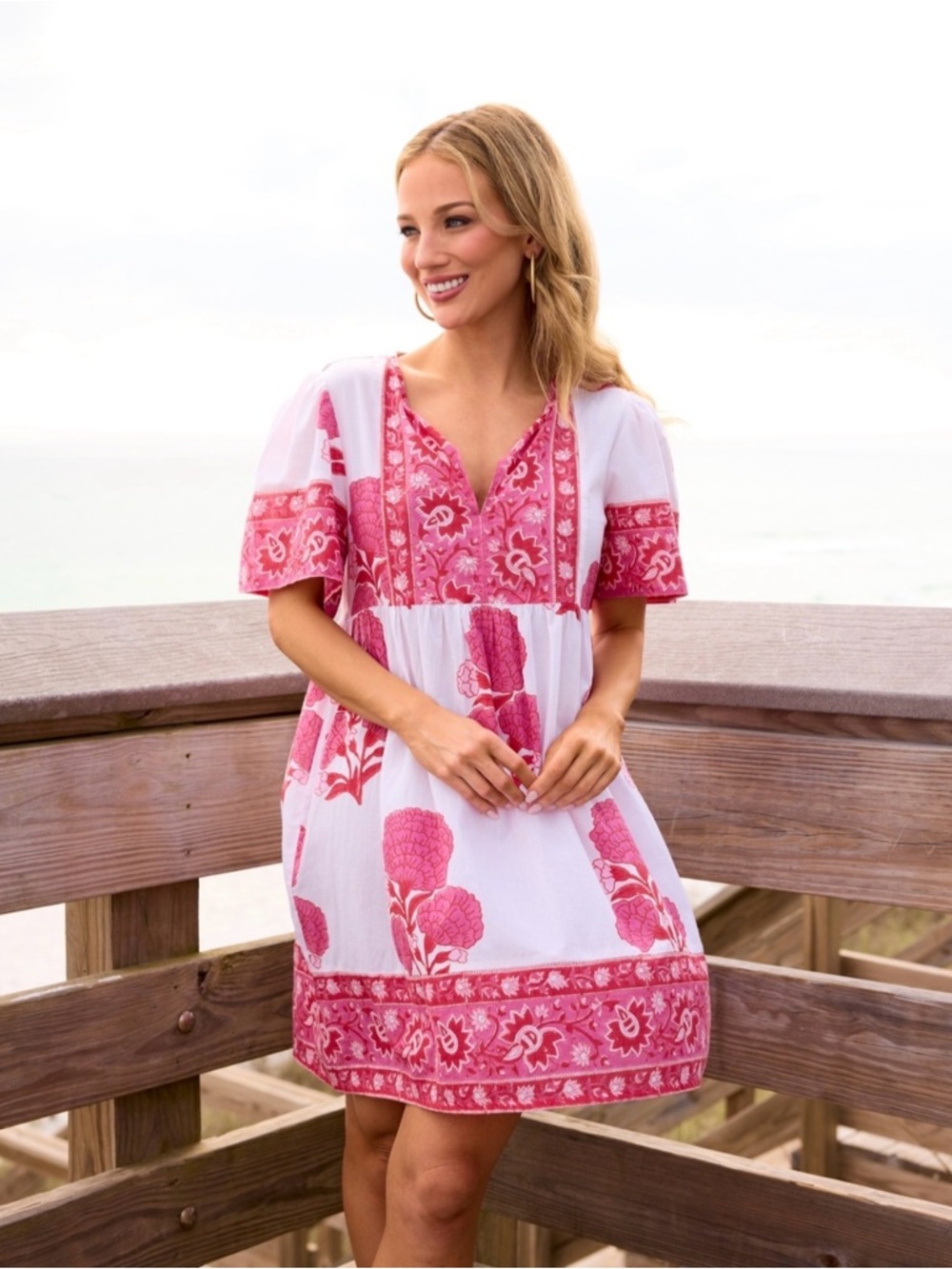 Sohana Pink Floral Mini Dress Size Medium‎ Short Sleeve